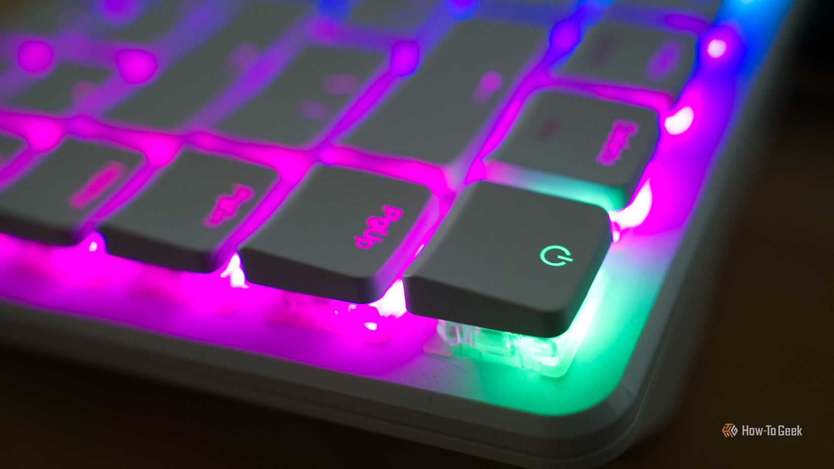 Botão liga / desliga do Raspberry Pi 500+.