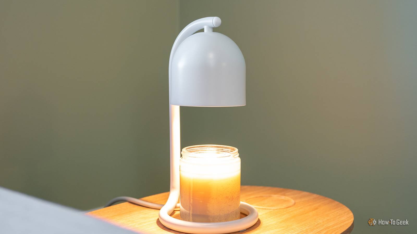 SwitchBot Candle Warmer: Cozy Holiday Gift Guide 2023 SwitchBot Candle Warmer: Cozy Holiday Gift Guide 2023