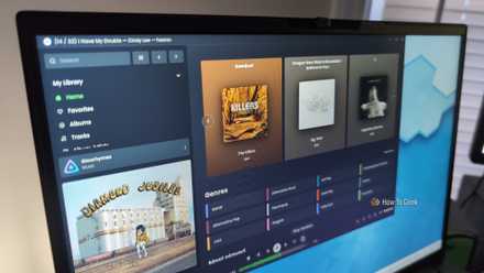 Put out of your mind the respectable Jellyfin app—those 5 Android purchasers are what you in fact want A laptop screen showing the Feishin app playing music.