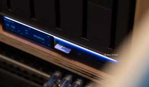 An SD card plugged into the front of the Zettlab D4 NAS.