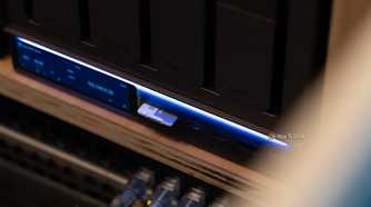 An SD card plugged into the front of the Zettlab D4 NAS.