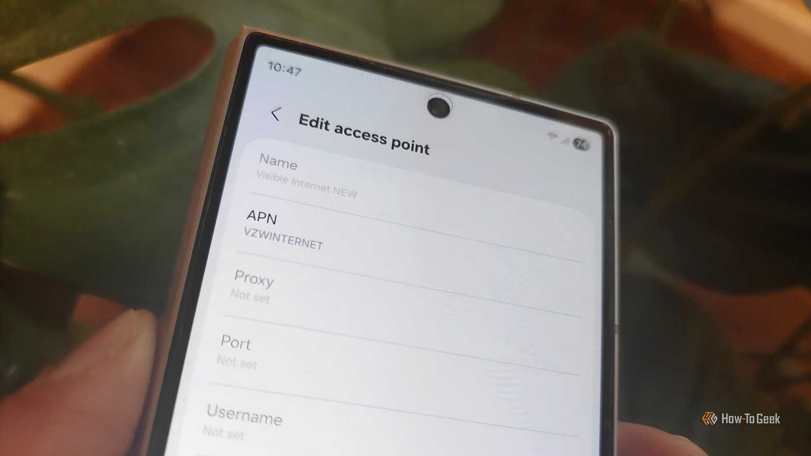 Editing an access point name on a Samsung Galaxy Z Fold 6.