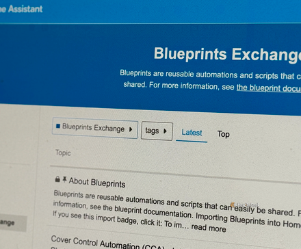 Сайт Home Assistant Blueprints Exchange на экране компьютера.