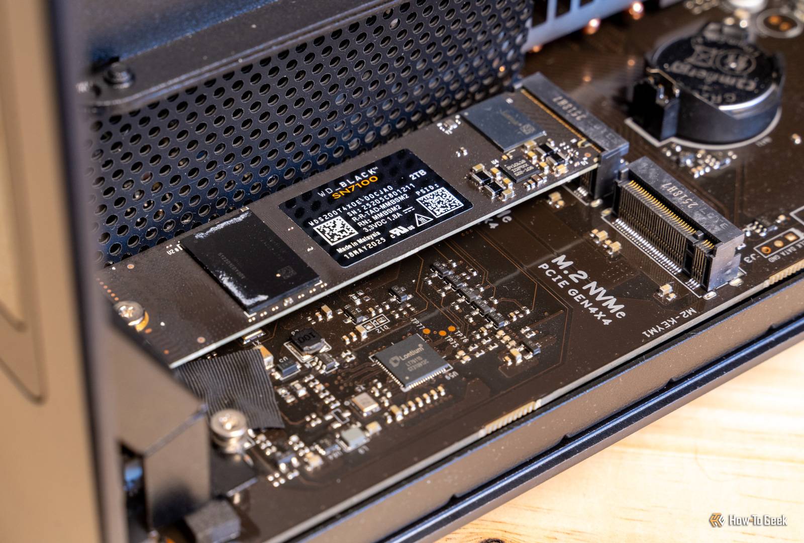 Single-sided vs double-sided SSDs: The hidden spec that determines