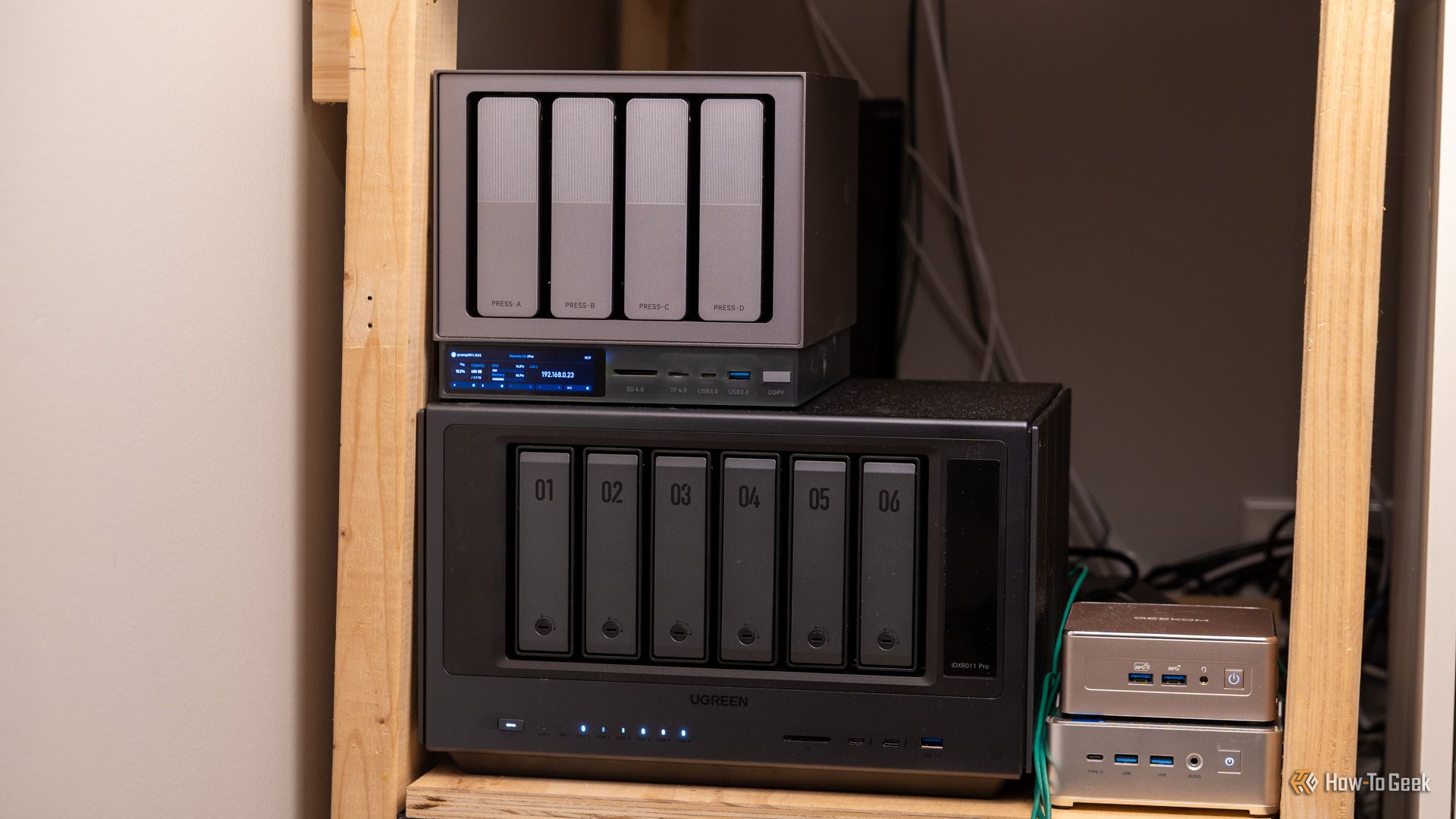 كاش SSD للـ NAS: هل يسرّع Plex أم مضيعة للمال؟