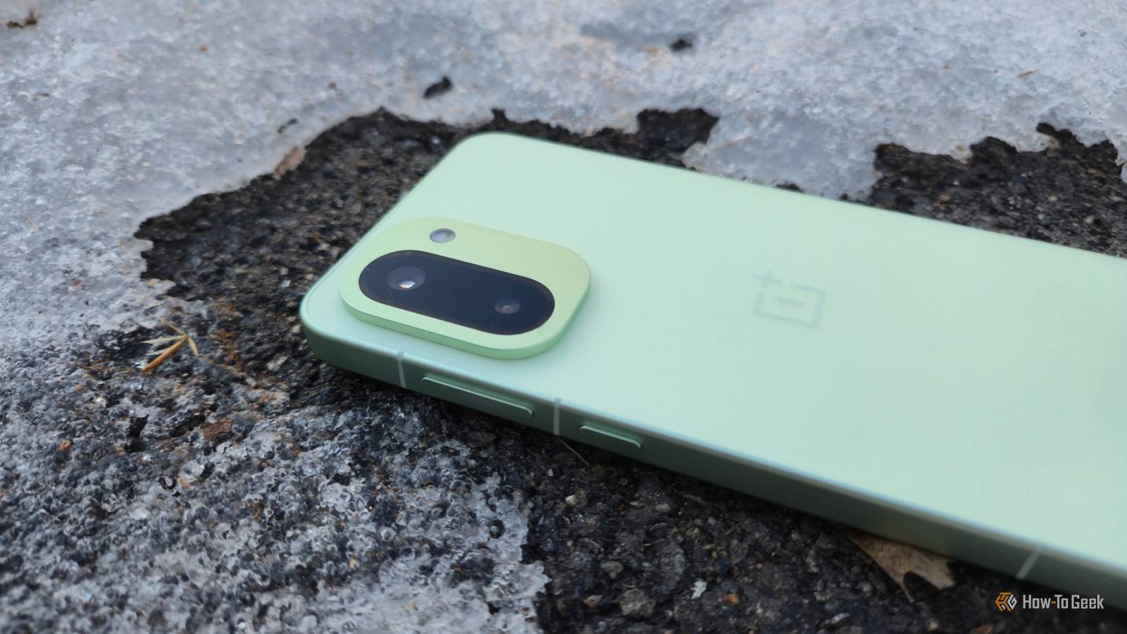 OnePlus 15R review: the Pixel 10a's all-metal cousin