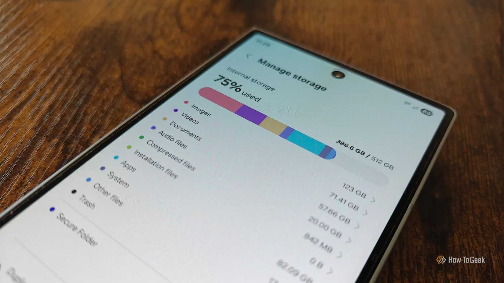 Settings screen showing storage space on a Samsung Galaxy Z Fold 6.