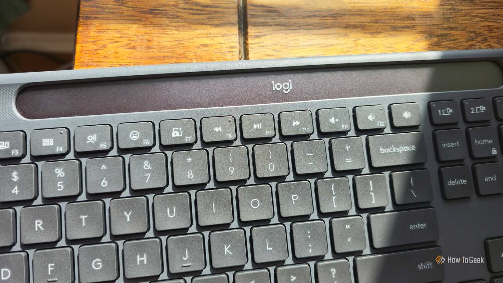 Logitech Sun Logitech Signature Slim Solar+ K980 review: An efficient keyboard you ...