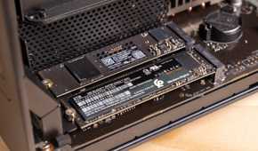 Two WD Black NVMe SSDs installed in both M.2 slots on the Ugreen iDX6011 Pro NAS motherboard.