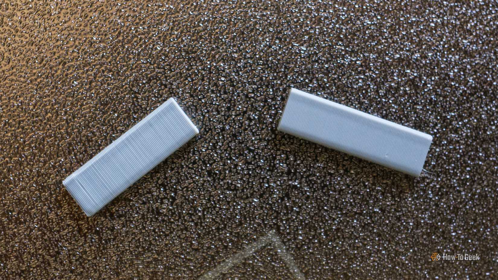 3D printed angle example (upright, broken).