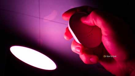 IKEA Bilresa remote controlling a Tradfri light.