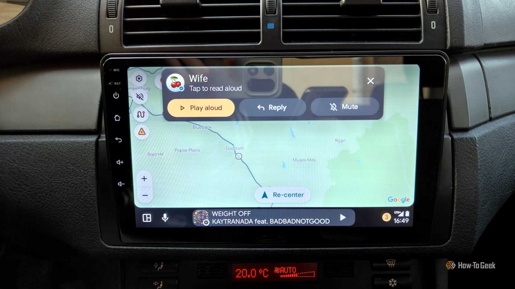 A notification in Android Auto.