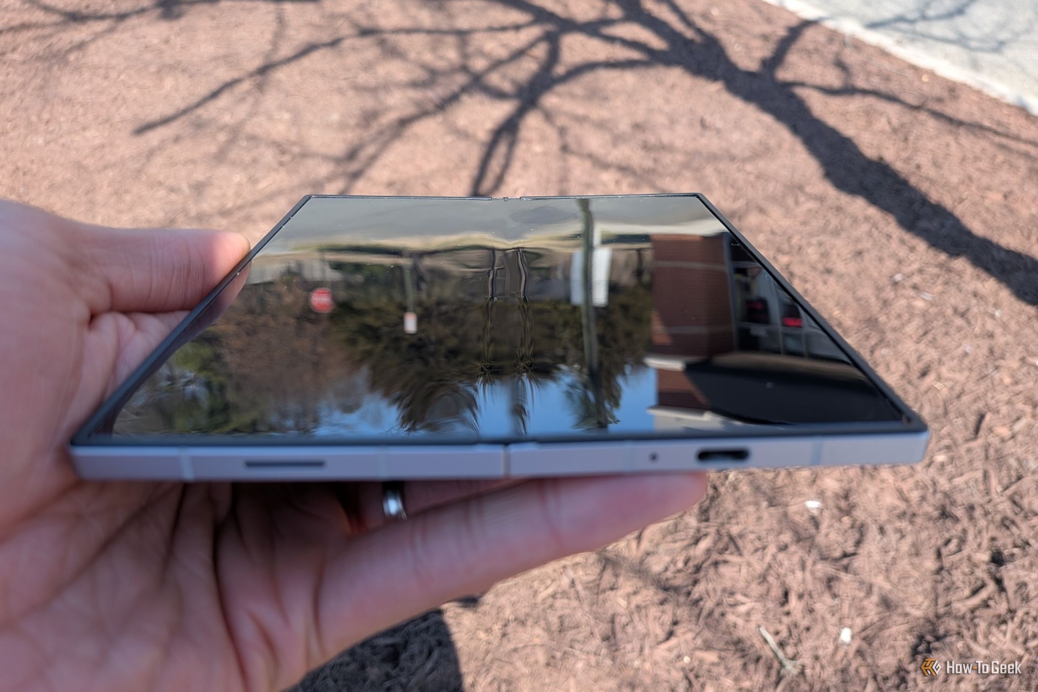 Your foldable's inner screen will outlast your next regular phone's display