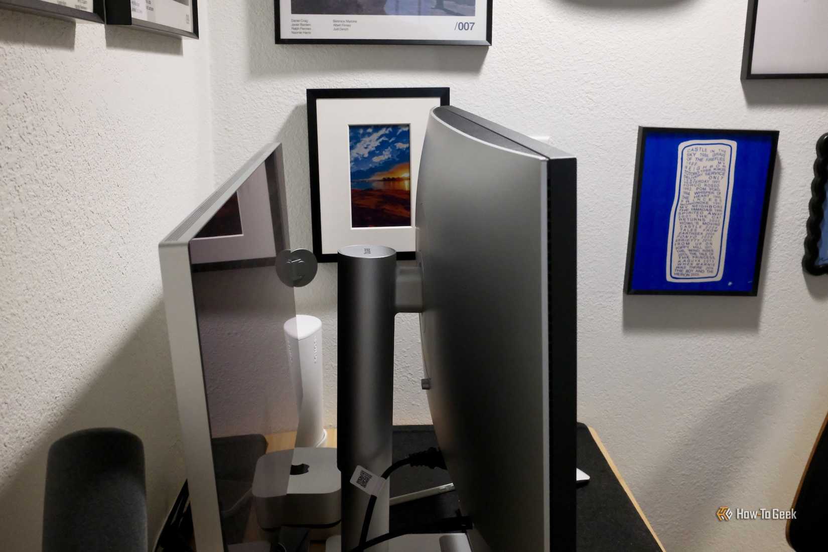 Apple Studio Display left, BenQ MA270S right