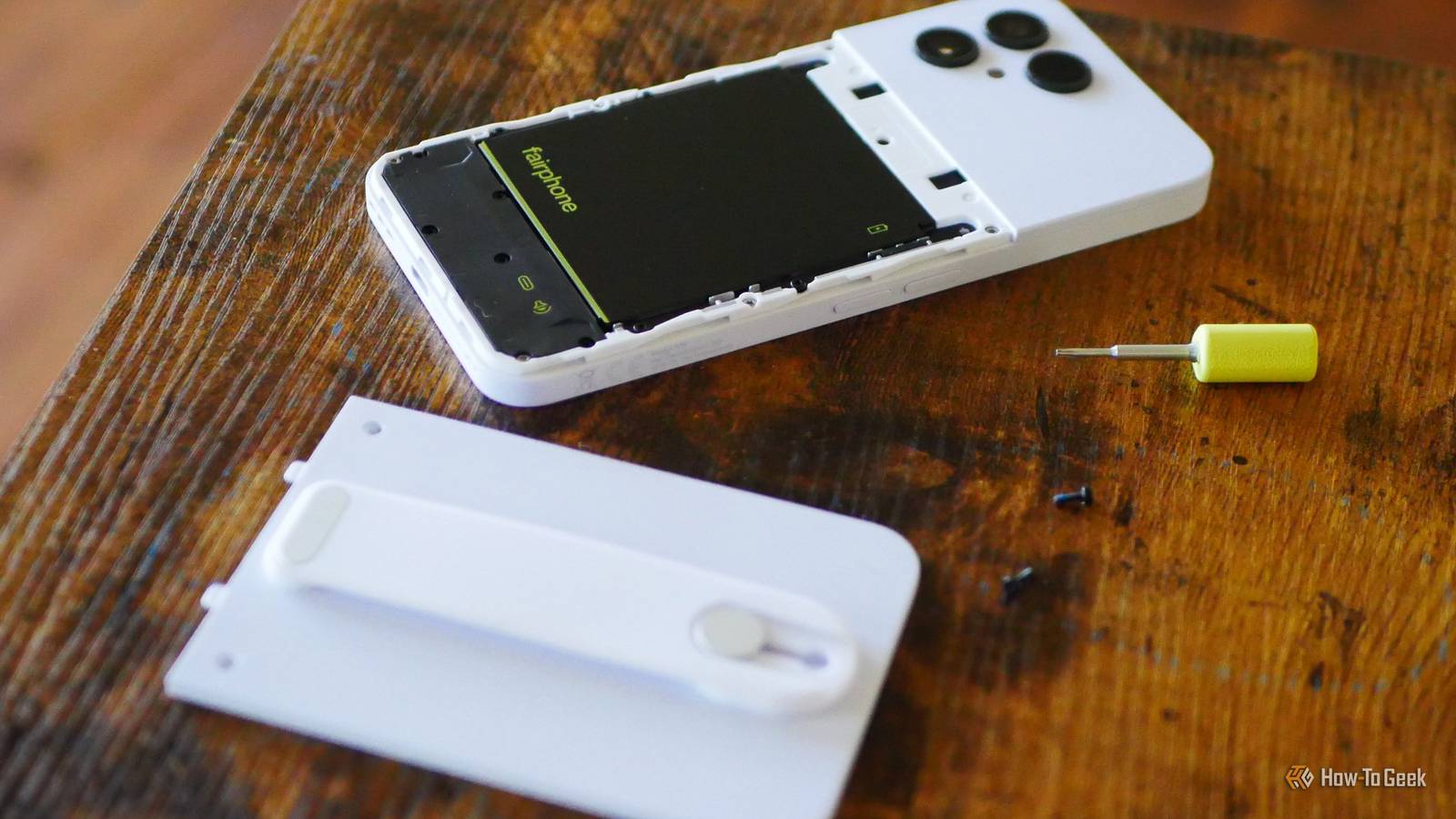 Removable batteries and microSD cards aren't dead—they're just hiding in niche phones