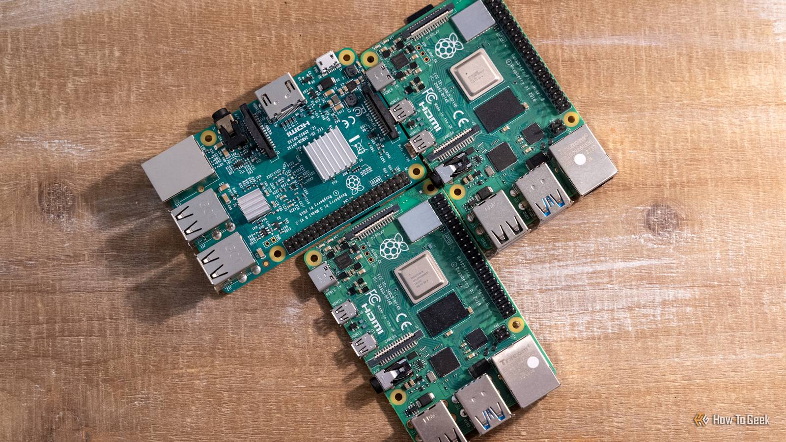 I turned my drawer full of "useless" Raspberry Pis into a powerful Docker Swarm cluster