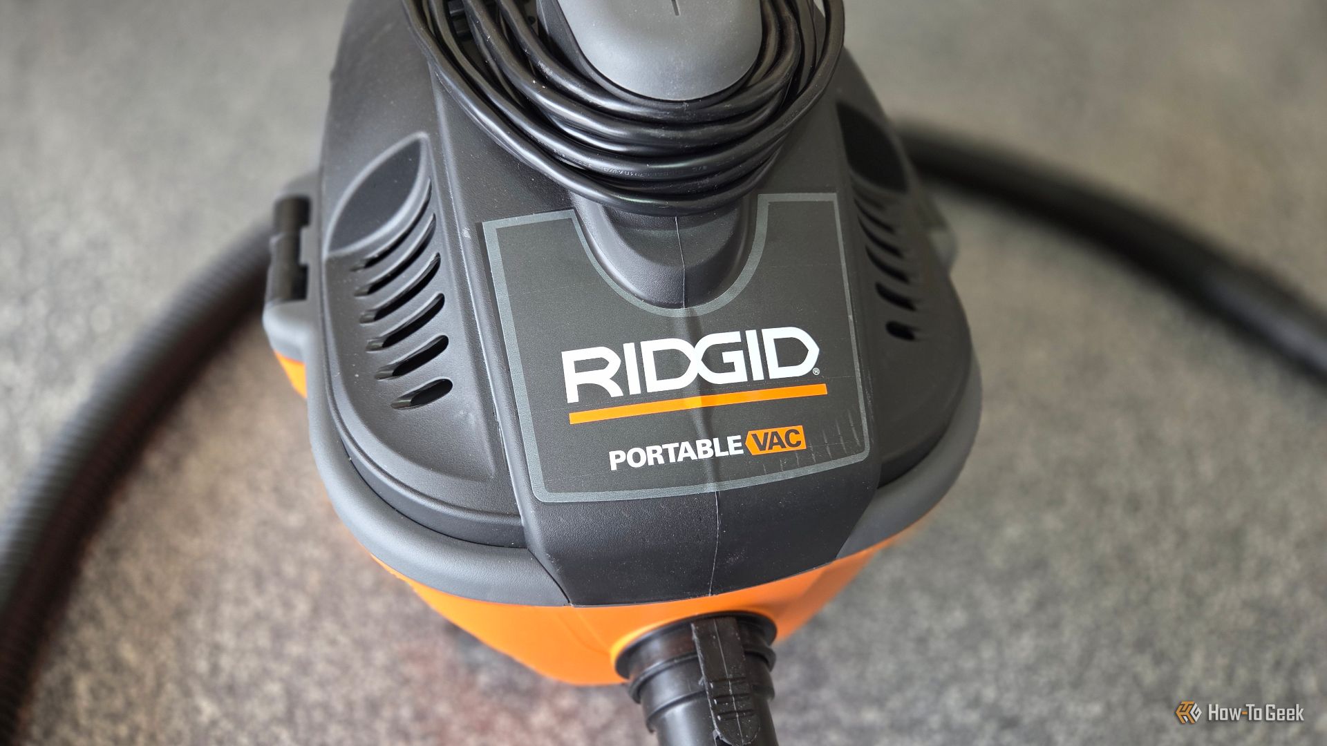 RIDGID shop vac from the side