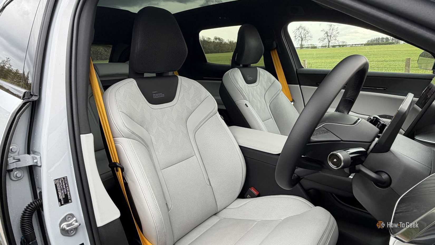 Shot of the front seats inside the cabin of a 2026 Polestar 3 Dual Motor Performance.