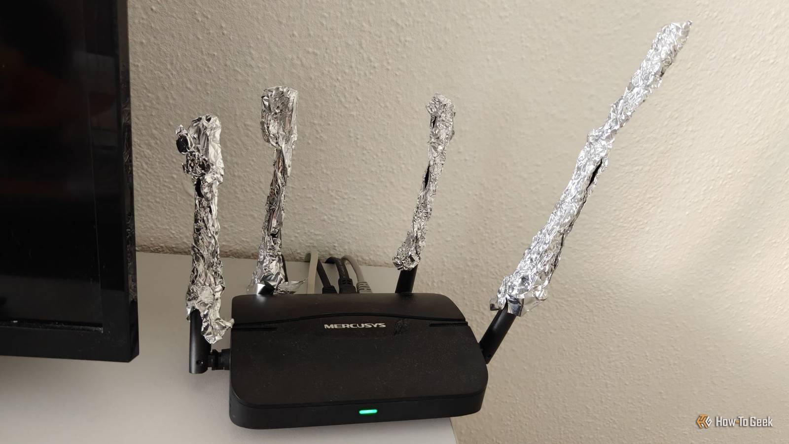 6 weird things you can do with an old Wi-Fi router that nobody seems to talk about