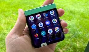 Moto Razr cover apps