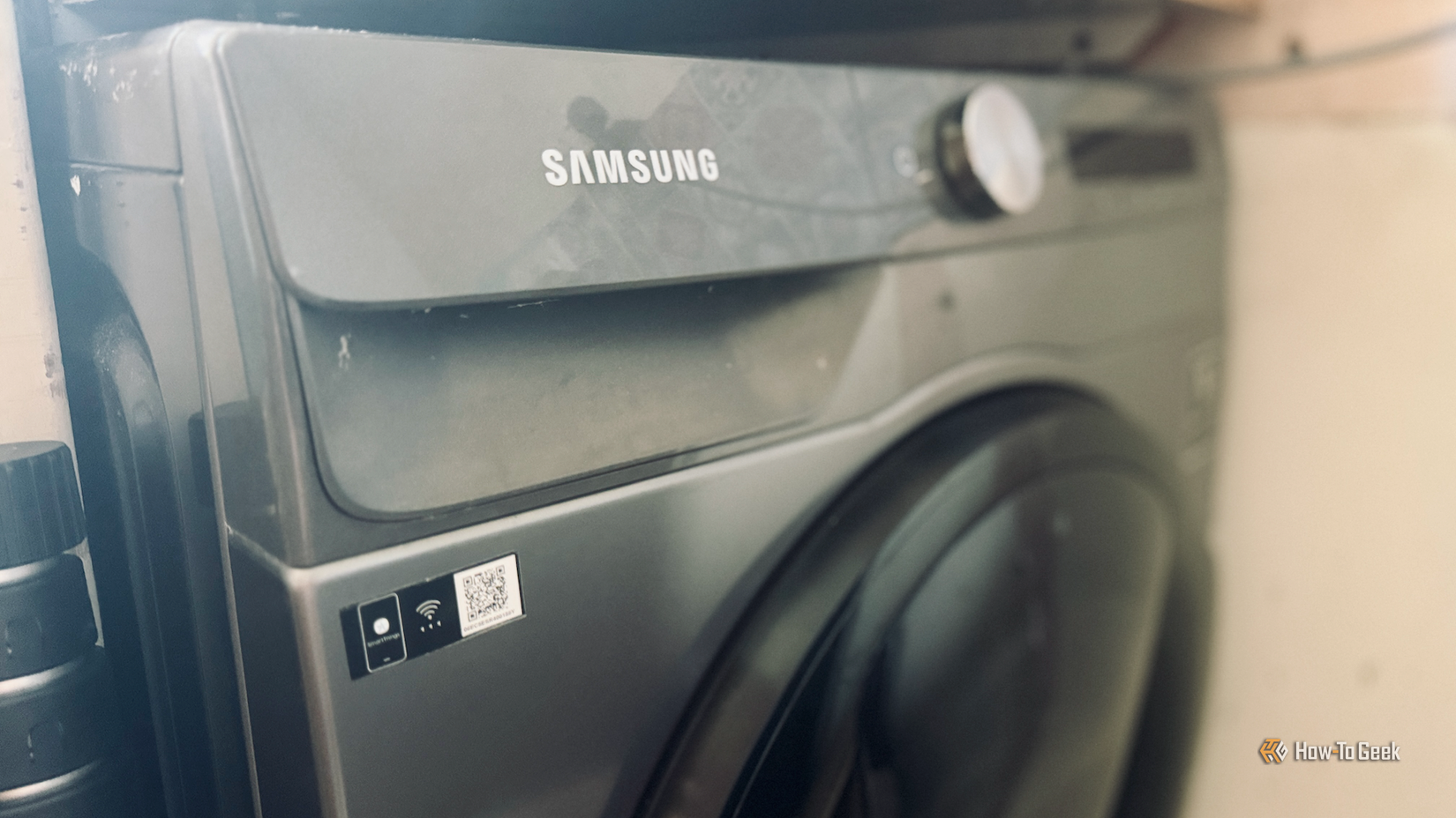 Как выбрать правильные NFC-метки для умного дома Стиральная машина Samsung с NFC-меткой на корпусе