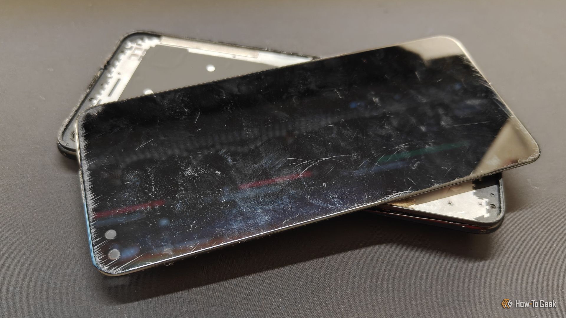 My mom’s phone battery exploded—these were the warning signs