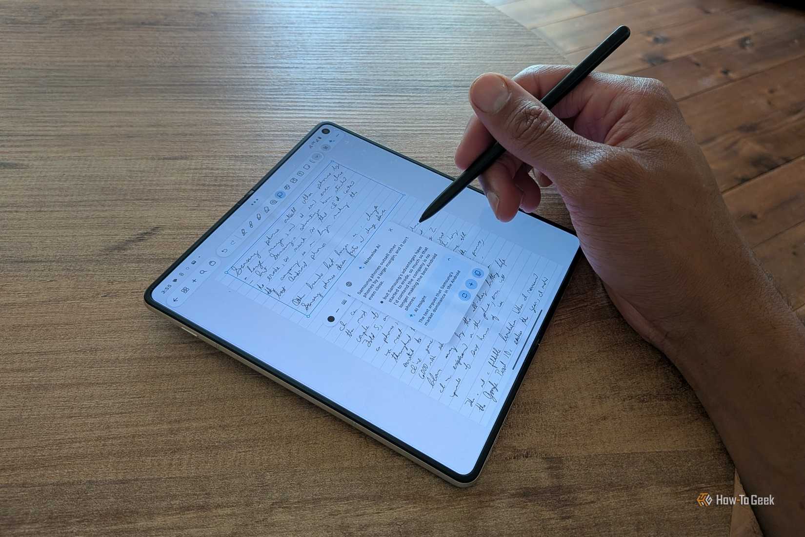 AI handwriting transcription in the Notewise app on a Razr Fold
