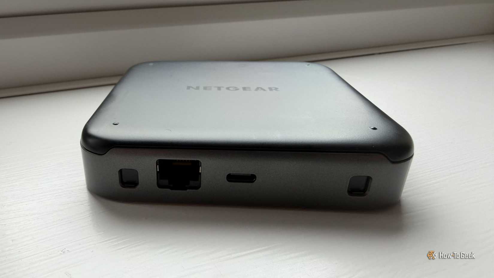 NETGEAR Nighthawk M7 Pro mobile hotspot router