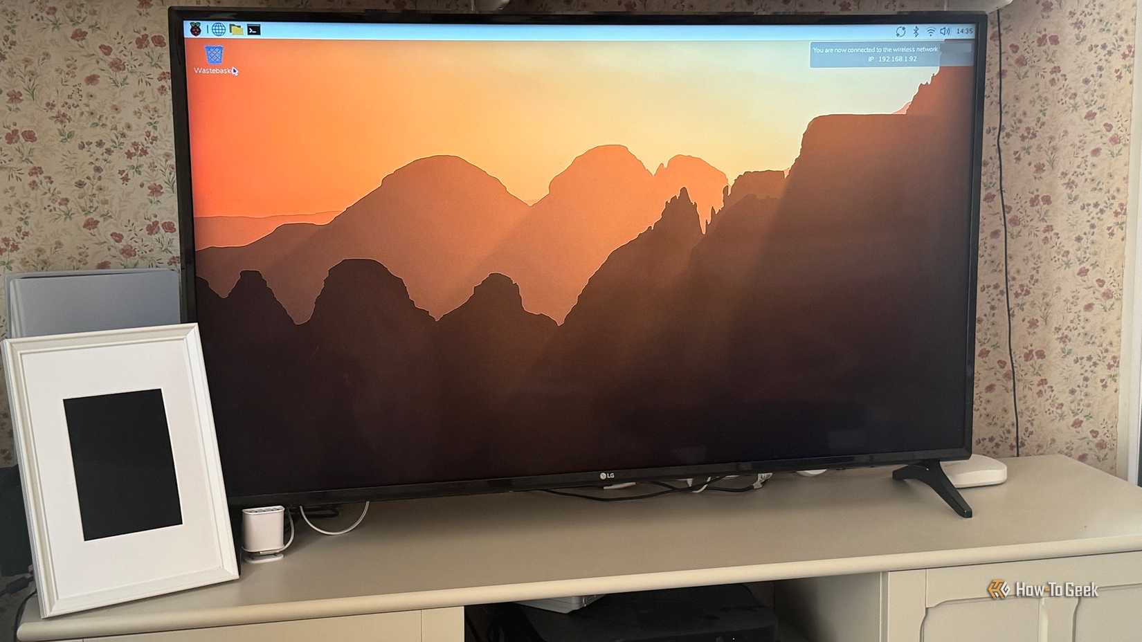 I turned a Raspberry Pi into a custom TV dashboard for weather ...