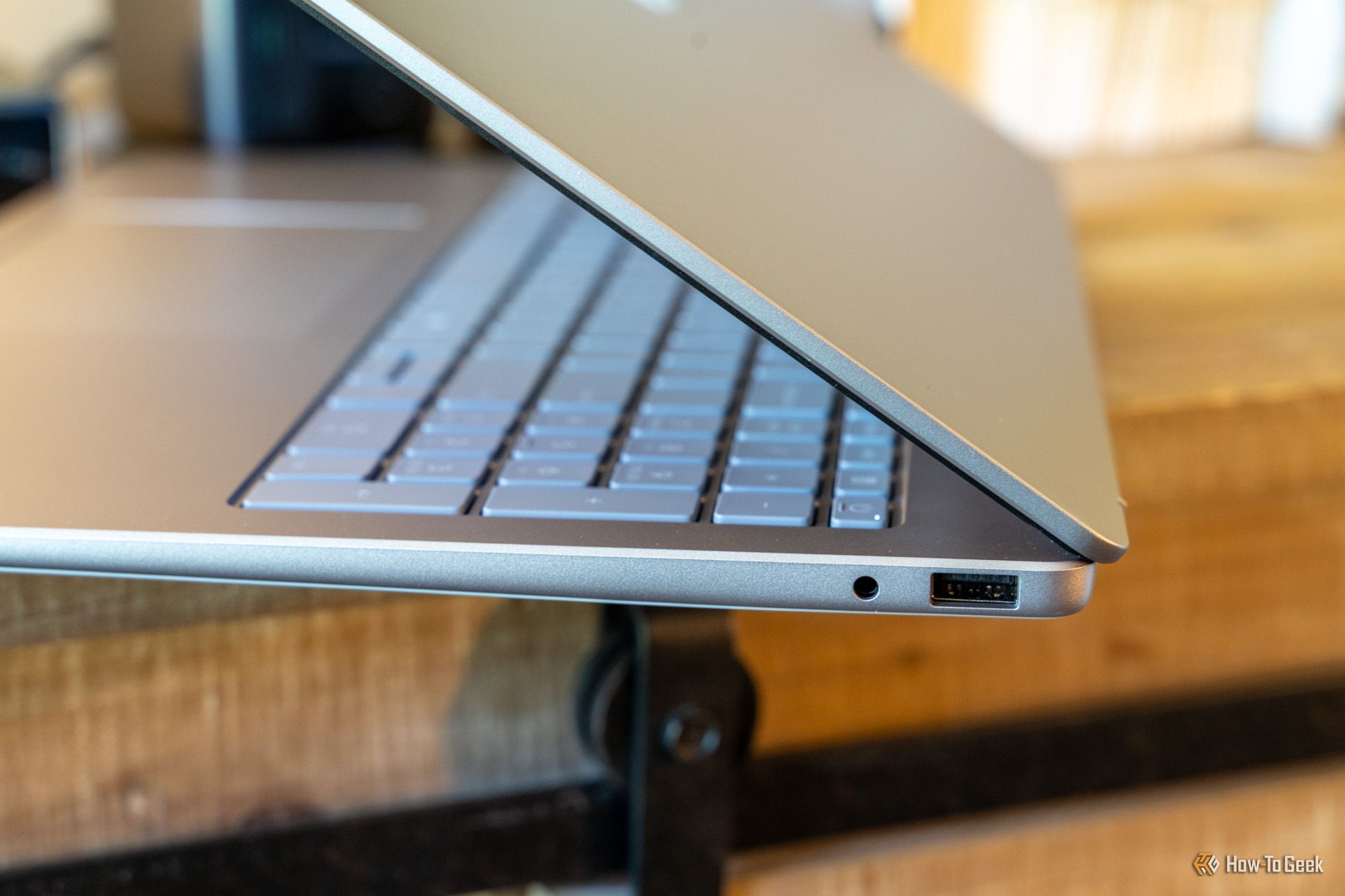 5 hidden tricks hiding in your PC's headphone jack that beat Bluetooth every time