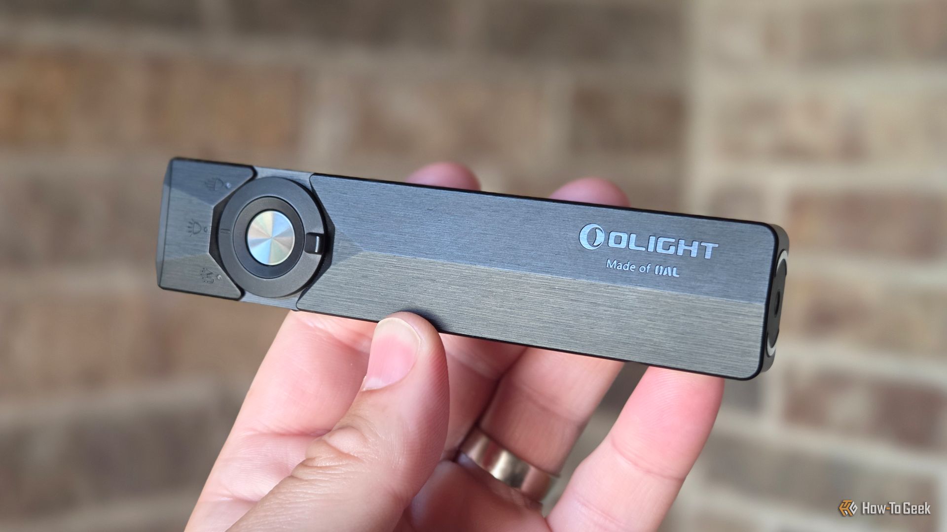 Olight ArkPro Ultra Review: The perfect 4-in-1 EDC flashlight