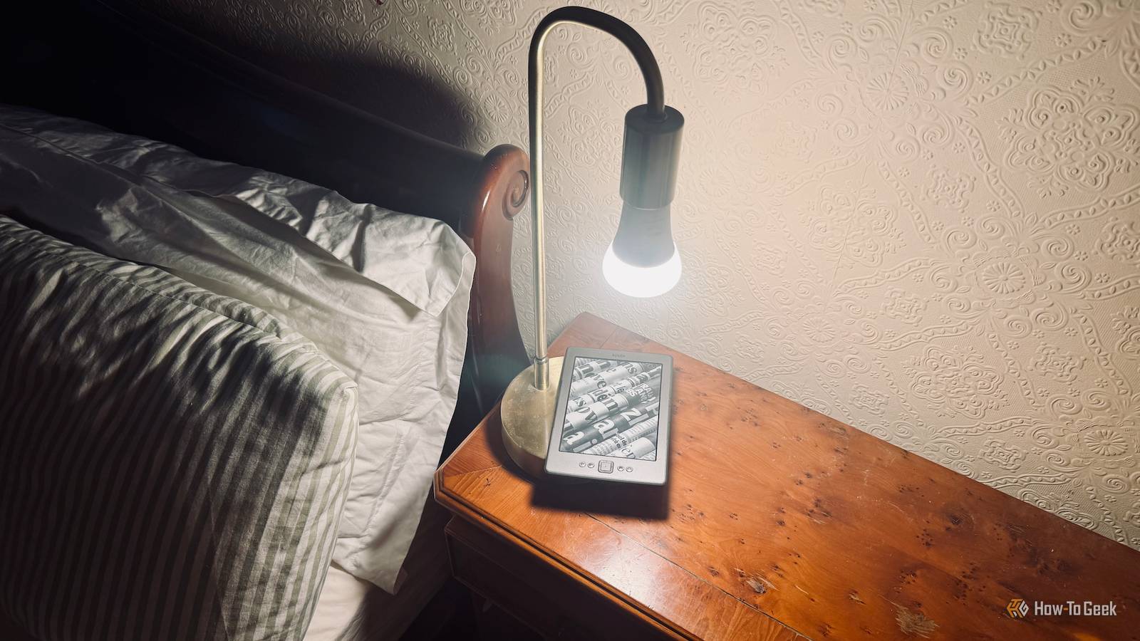 I connected my Kindle to my bedroom light, and now I can’t go back