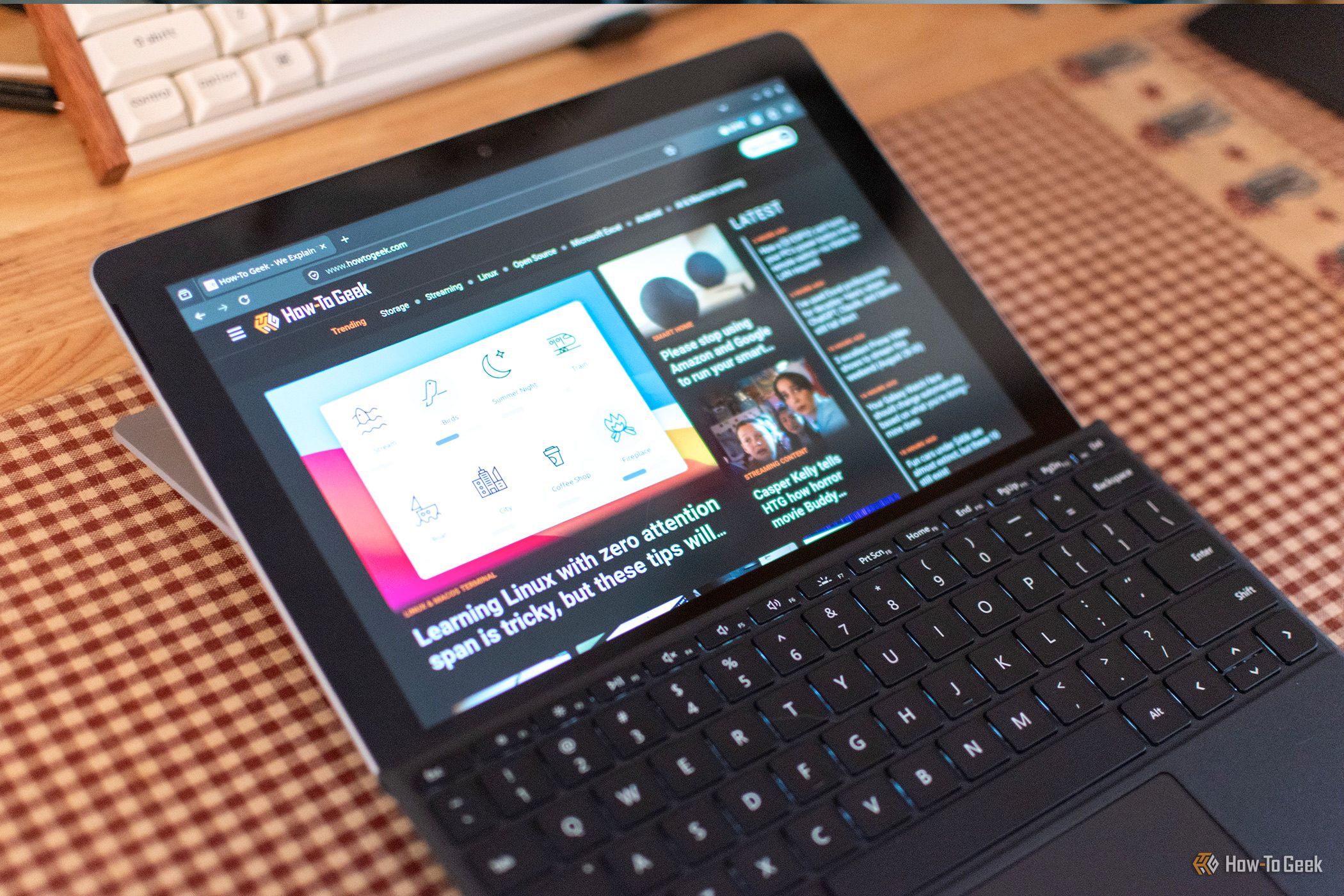 3 reasons a $70 Surface Go is the best tiny Linux laptop money can buy