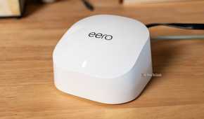 Front view of Amazon Eero Wi-Fi router.