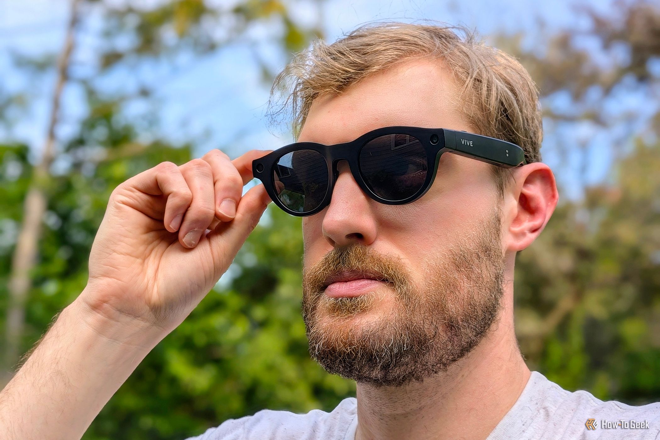 HTC Vive Eagle Review: Privacy-first smart glasses come at a price