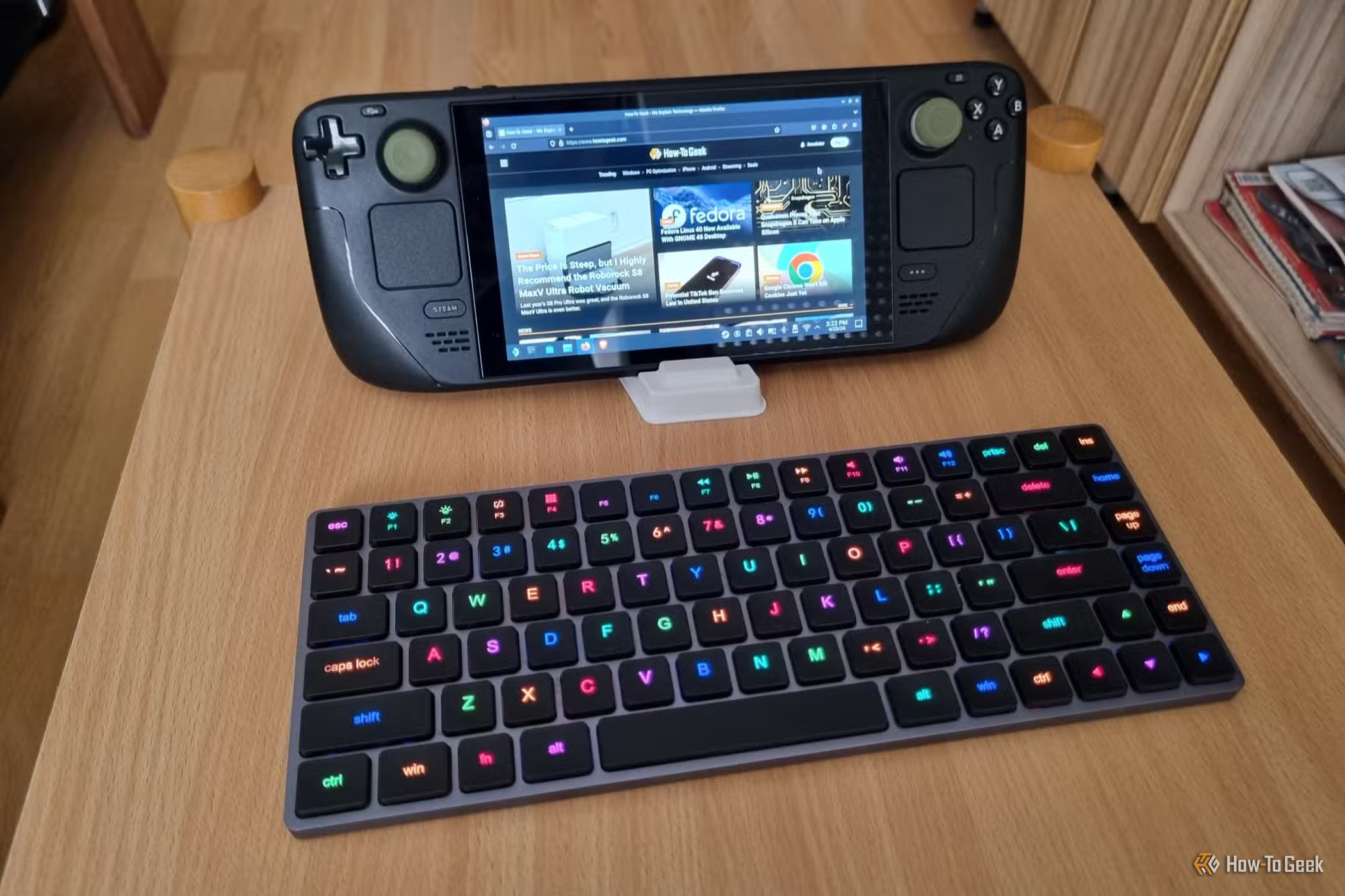 Linux works better on gaming handhelds than laptops—and that’s embarrassing