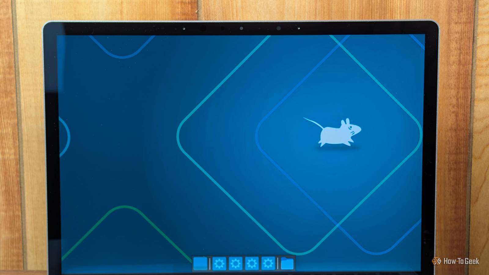 Linux Software Images These 4 tiny Linux distros outperform Ubuntu on low-power hardware