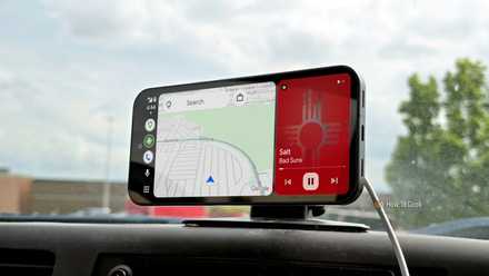 Android Auto On Phone Screen