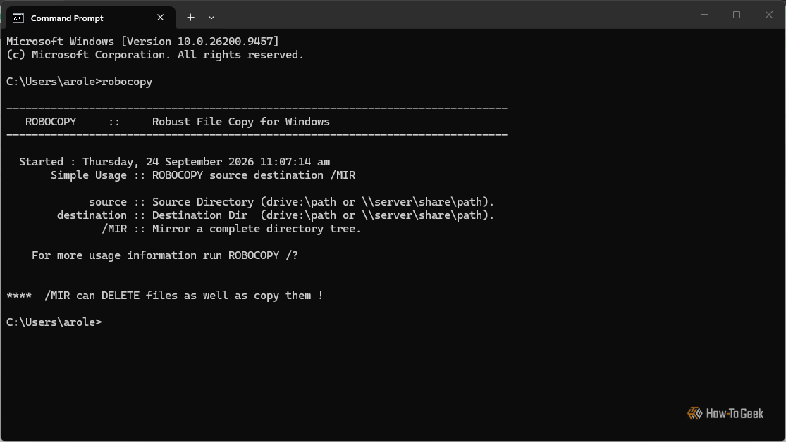 Командная строка с запущенной утилитой Robocopy