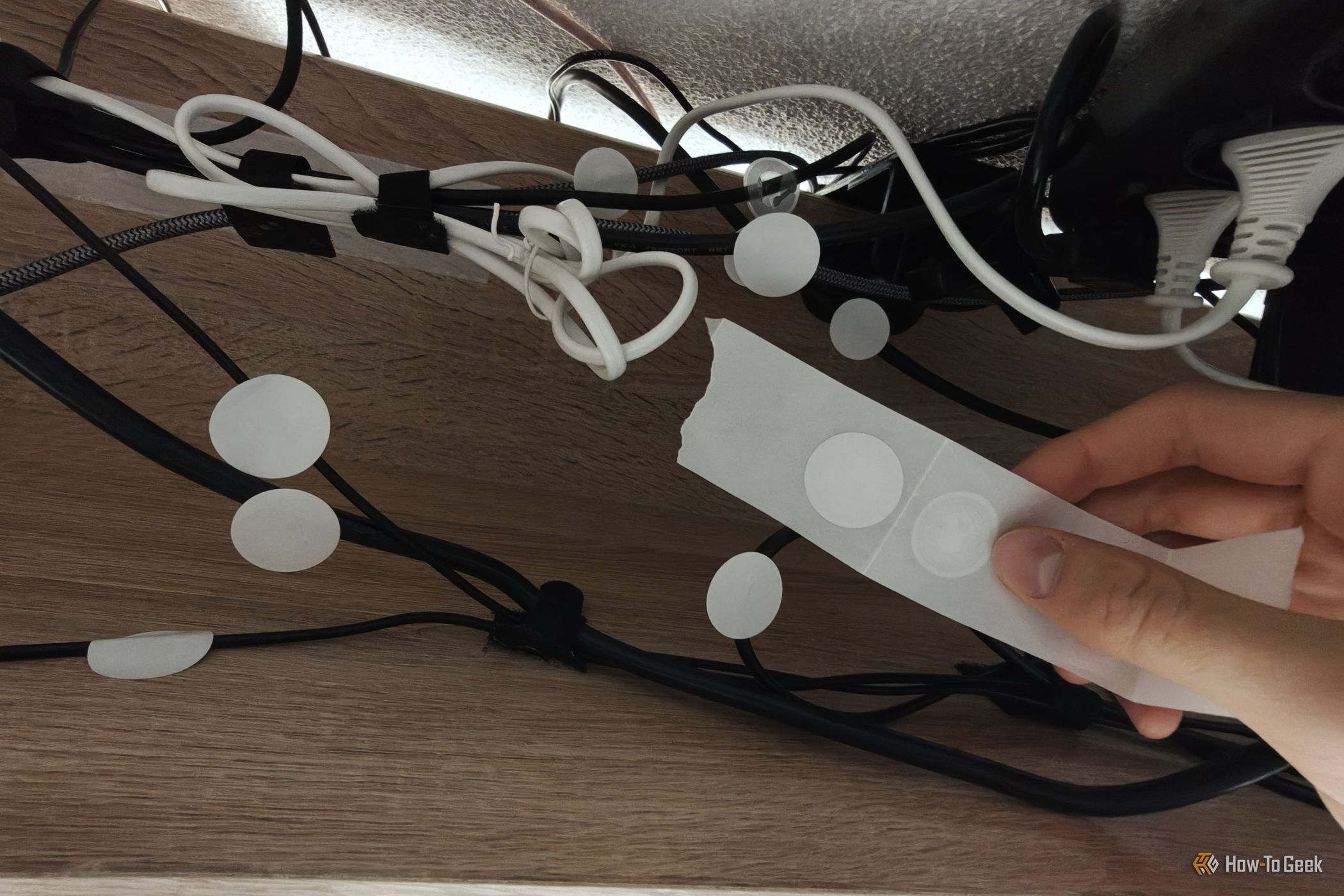 I labeled every cable at my desk with NFC stickers, now I never need to guess which is which