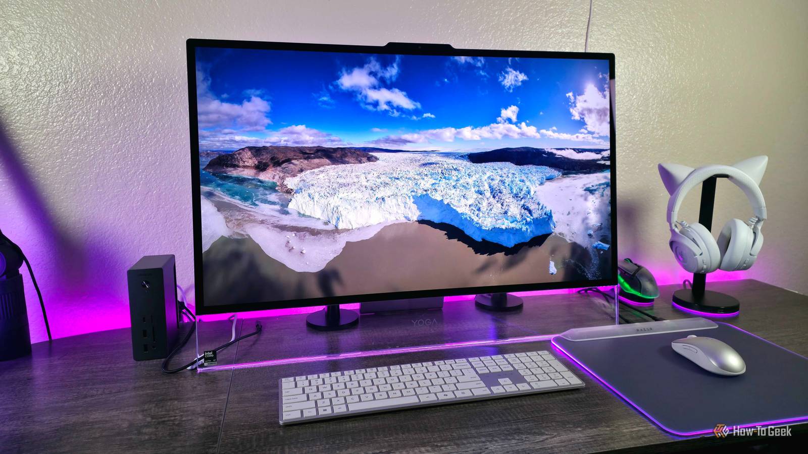 Обзор Lenovo Yoga AIO i 32 Gen 11: премиальный моноблок с футуристичным дизайном Моноблок Lenovo Yoga AIO i 32 Gen 11 на рабочем столе