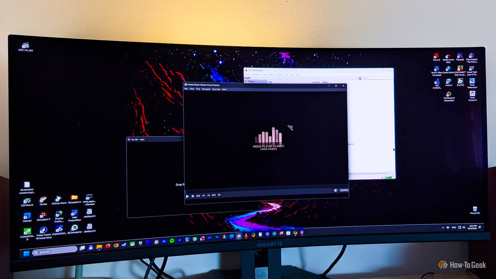 Media Player Classic Home Cinema Vlc And Mpv Running Side By Side On A…