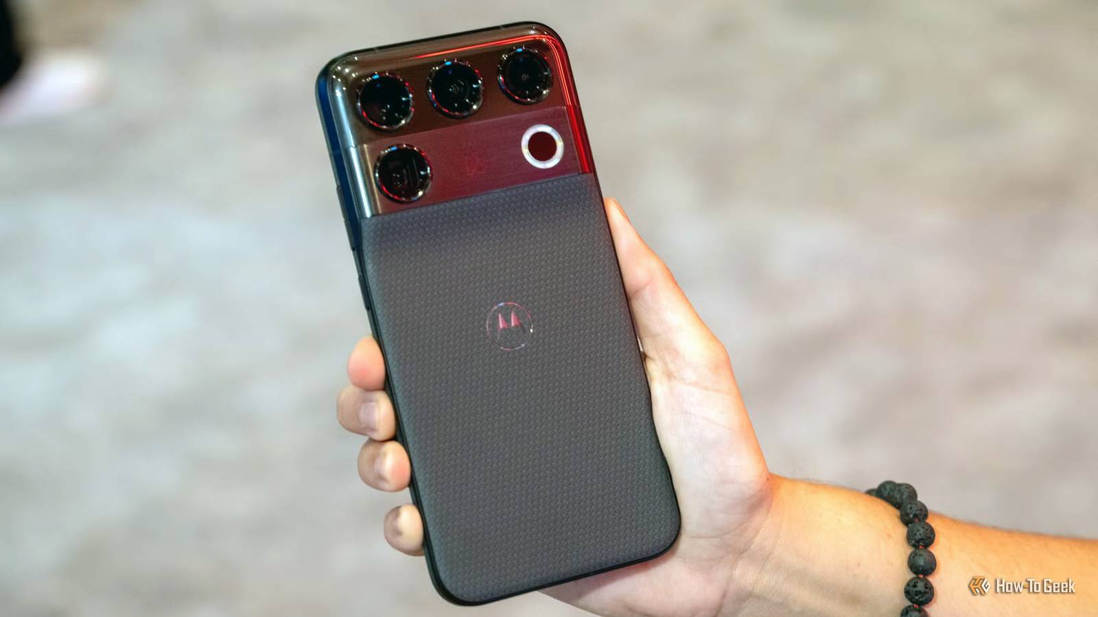Motorola Signature 27 Confirmed to Support GrapheneOS