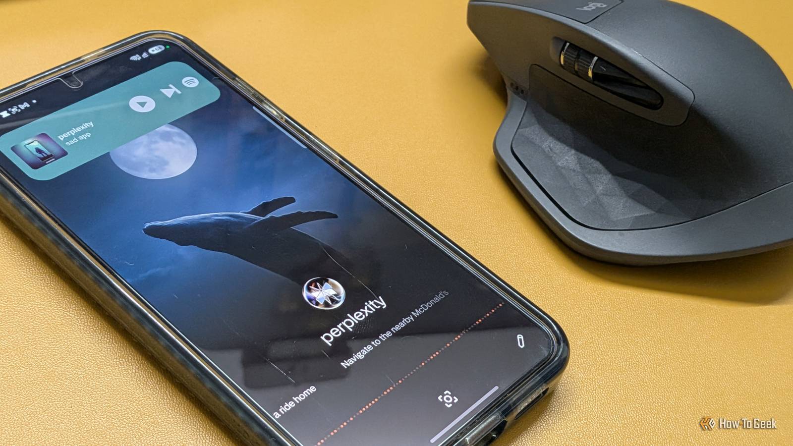 Замена Gemini на Perplexity: почему это эффективный выбор для Android Perplexity в качестве цифрового помощника на смартфоне Samsung Galaxy S24