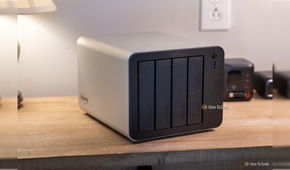 terramaster-f4-425-pro nas front four bay chassis with usb port and power button sitting on a table.