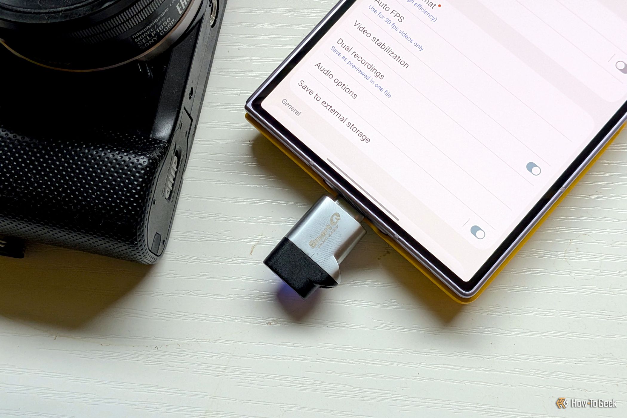 USB drive in a Samsung Galaxy phone 4