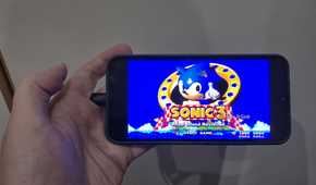 Shot of the home screen for Sonic 3 Angel Island Revisited.