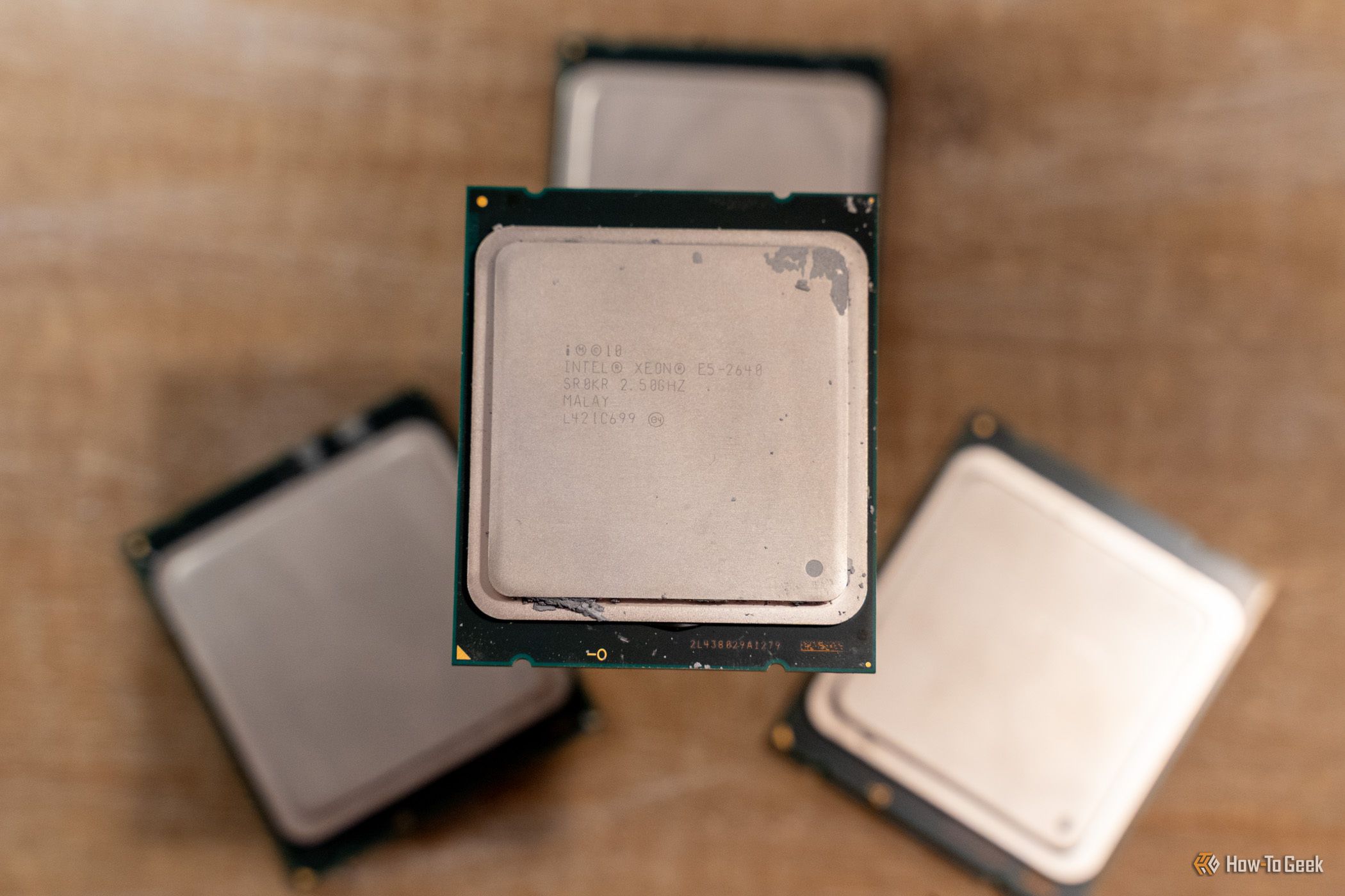 This $10 Xeon CPU gives 12 cores and 24 threads to your homelab