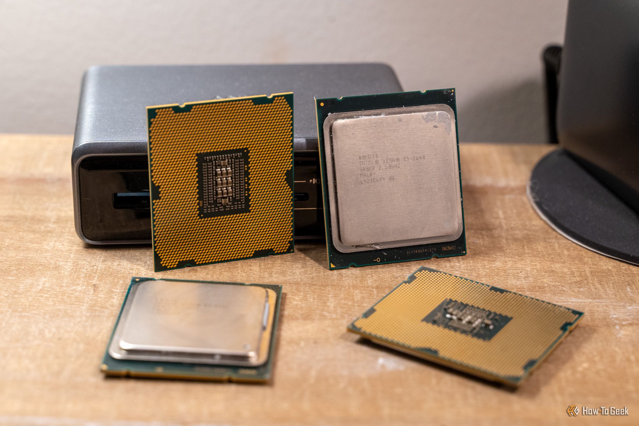 This $10 Xeon CPU gives 12 cores and 24 threads to your homelab