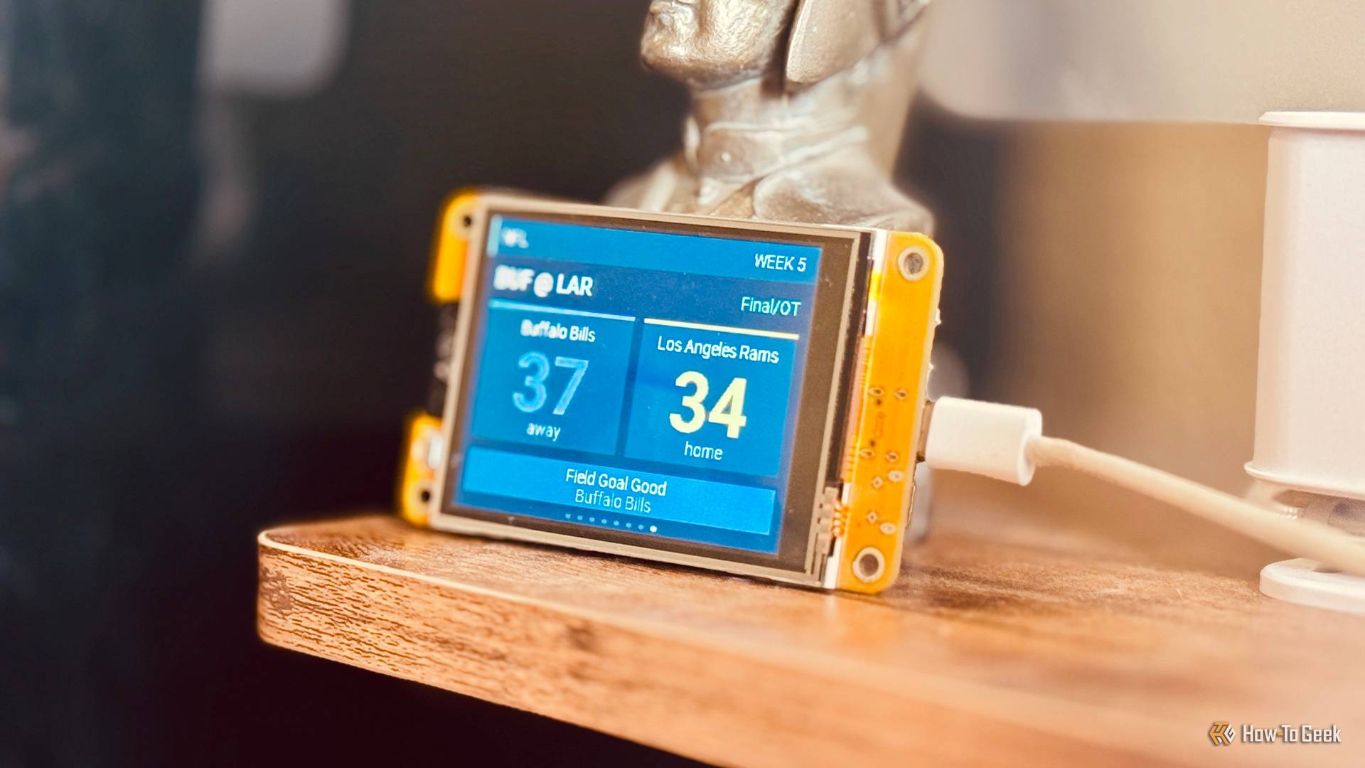 I built a tiny ESP32 scoreboard that pushes live NFL and fantasy scores to my desk